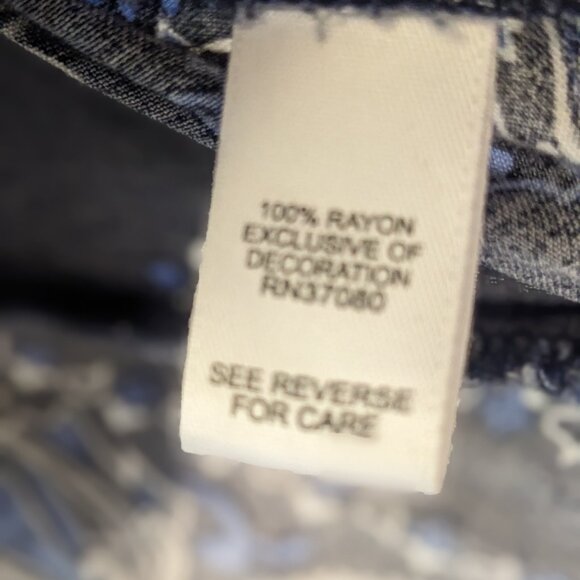 Est. 1949 Women's Blue Paisley Printed Wing Sleeve Blouse Size 18/20 - Picture 5 of 8